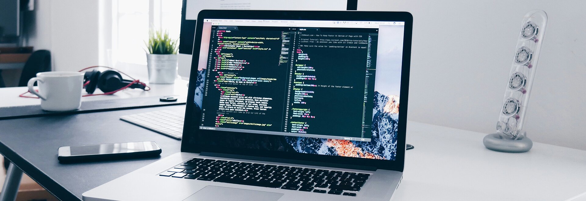qodef-fullwidth-slider